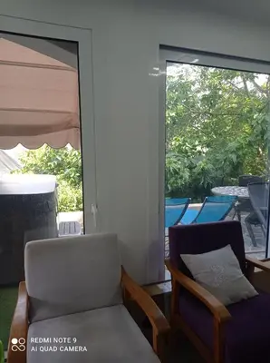 Coin salon dans l'établissement Location Bastia, U Fiumicellu. Vue Mer. Jacuzzi, Barbecue,... Pour 2 personnes
