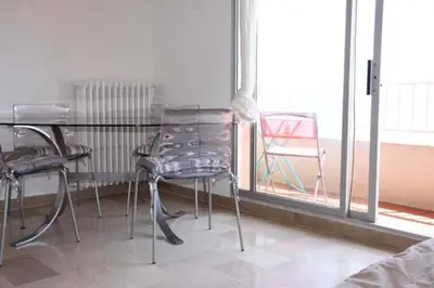 Coin salon dans l'établissement Appartement en bord de mer