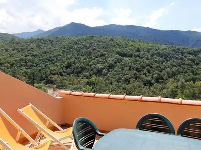 Vue générale sur la montagne ou vue sur la montagne depuis l'appartement