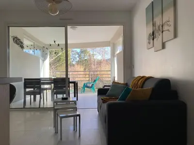 Coin salon dans l'établissement Appart'Calvi, 200 m de la plage de la Pinède, WIFI gratuit