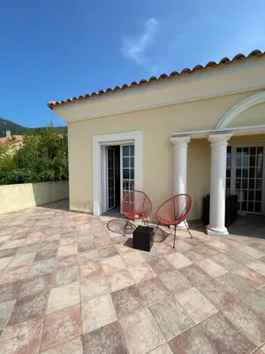 Bâtiment de le B&B/chambre d'hôtes