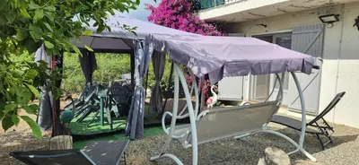 Plan de l'établissement Charmant T3 en rez de jardin d'une villa