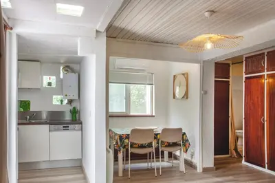 Cuisine ou kitchenette dans l'établissement U Prato - Bungalow proche de la mer