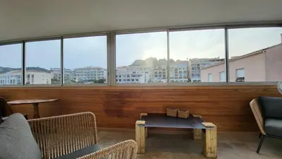 Vue générale sur la montagne ou vue sur la montagne depuis l'appartement