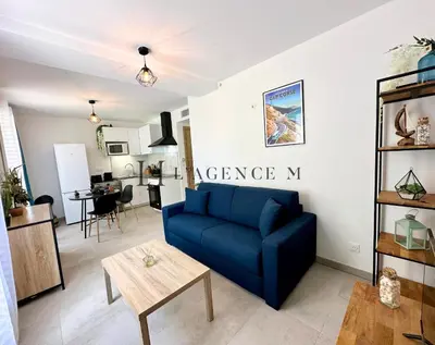 Coin salon dans l'établissement Studio Citadella Centre-ville CALVI
