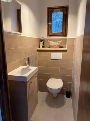 Salle de bains dans l'établissement Appartement 90 m2 proche de Corte