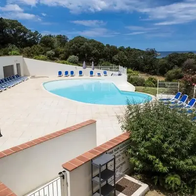 MAISON MITOYENNE VUE MER WIFI PROCHE L'ILE ROUSSE