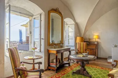 Coin salon dans l'établissement Tour Barrigioni
