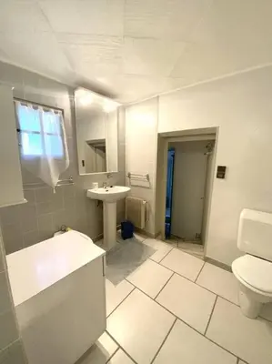 Salle de bains dans l'établissement Appartement en rez de villa