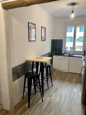 Télévision ou salle de divertissement dans l'établissement Appartement centre-ville