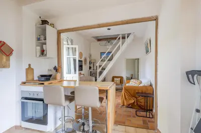 Cuisine ou kitchenette dans l'établissement Di Mezzu - Proche plage et vue montagnes
