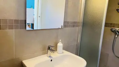 Salle de bains dans l'établissement Appartement T2 Solane 35 LUMIO
