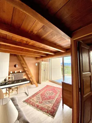 Coin salon dans l'établissement Appartement Haut de Villa centre-ville CORTE