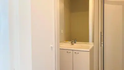 Salle de bains dans l'établissement Appartement T3 La Residence S LUMIO