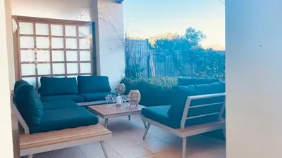 Coin salon dans l'établissement Appartement T3 La Residence S LUMIO