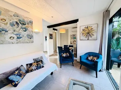 Coin salon dans l'établissement Appartement T3 Solane 57 LUMIO