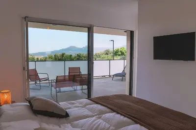 Vue générale sur la montagne ou vue sur la montagne depuis l'appartement