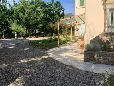 Jardin de l'établissement U FARNIENTE