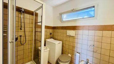 Salle de bains dans l'établissement Appartement Cocody 41 LUMIO
