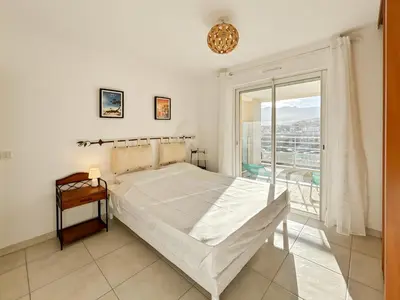 Un ou plusieurs lits dans un hébergement de l'établissement Résidence Port Calvi - Appartement T3 vue mer !