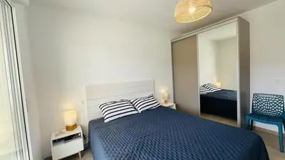 Un ou plusieurs lits dans un hébergement de l'établissement Appartement T3 A Marina 1 LUMIO
