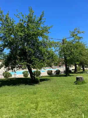 Piscine de l'établissement Les villas de Melody ou située à proximité