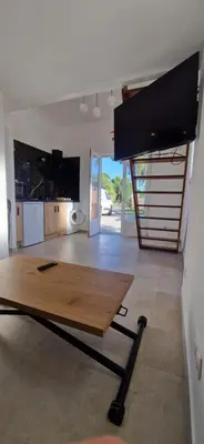 Cuisine ou kitchenette dans l'établissement Appartement a 5min de la plage