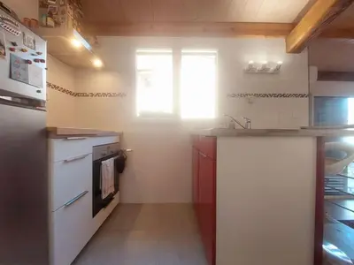 Cuisine ou kitchenette dans l'établissement Studio terrasse climatisé VUE MER avec parking
