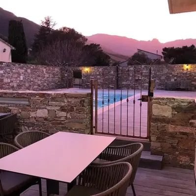 Vue générale sur la montagne ou vue sur la montagne depuis l'appartement