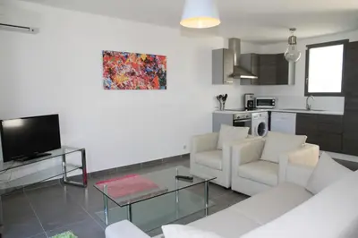 Cuisine ou kitchenette dans l'établissement Résidence Isola Hotel