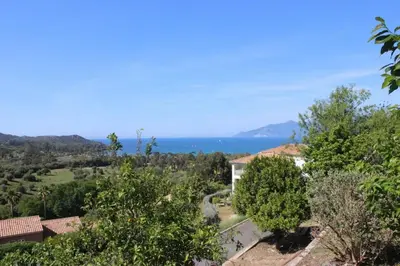 Paysage naturel près de la villa