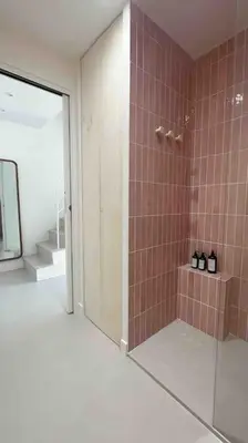 Salle de bains dans l'établissement LA GRANDE JANE petite villa bord de mer