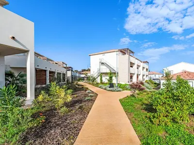 Jardin de l'établissement Apartment Mido by Interhome