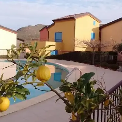 Les Terrasses de LOZARI de Nadine et Claude