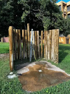 Jardin de l'établissement Studio les pieds dans l'eau