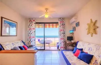 Un ou plusieurs lits dans un hébergement de l'établissement Studio accueillant à San-Nicolao avec vue mer, 27 m²