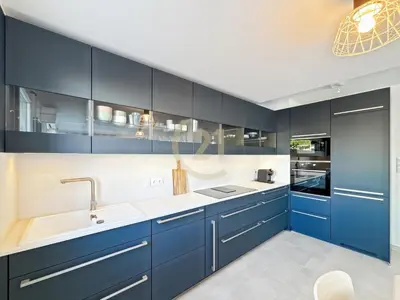 Cuisine ou kitchenette dans l'établissement Duplex T4 proche de la plage à Calvi