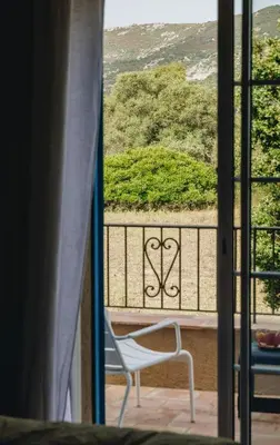 Vue générale sur la montagne ou vue sur la montagne depuis la maison de vacances