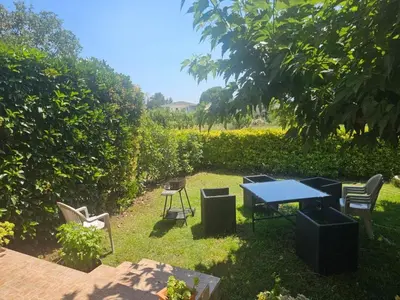 Jardin de l'établissement Rez de villa