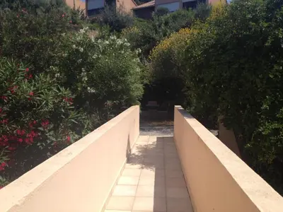 Jardin de l'établissement Studio Marine du Soleil