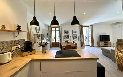 Cuisine ou kitchenette dans l'établissement Appartement Mercatu au coeur de Calvi