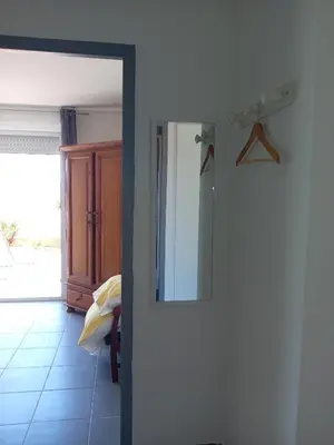 Plan de l'établissement Haute-Corse Bas de villa , 2 chambres de 70 m2 , vue mer , jardin et terrasse