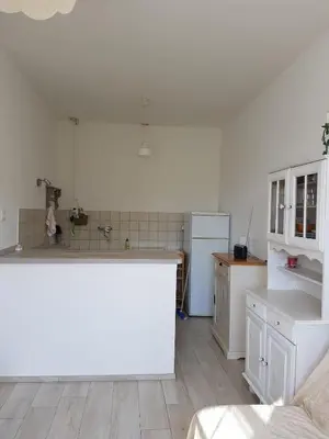 Cuisine ou kitchenette dans l'établissement Appartement 1 plaine du Reginu, Speloncato pour 3 personnes