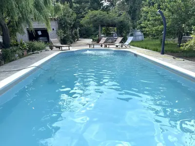 Piscine de l'établissement FURIANI Appartement avec Piscine dans Villa ou située à proximité