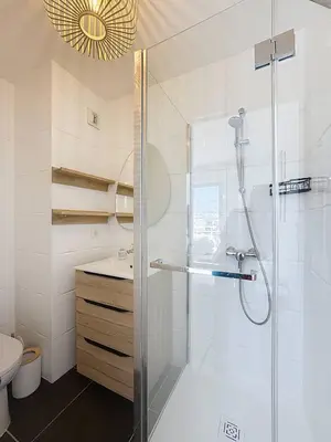 Salle de bains dans l'établissement T3 d’Exception avec Vue Panoramique sur la Baie de Calvi
