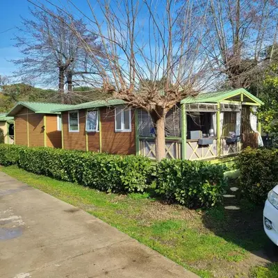 Chalet en bois climatisé À 300 m de la plage Marina di Sorbo 6 personnes