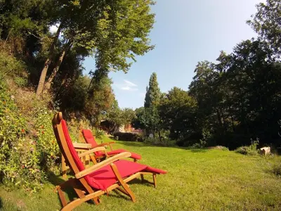 Jardin de l'établissement Holiday Apartment Segura 2