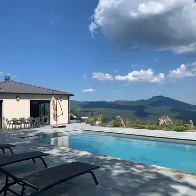 Villa H