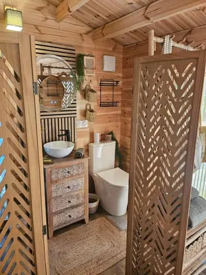 Salle de bains dans l'établissement Le cabanon de casaOma