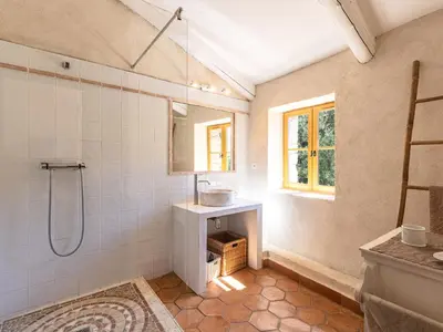 Salle de bains dans l'établissement Holiday Home Casa Gabrielle by Interhome